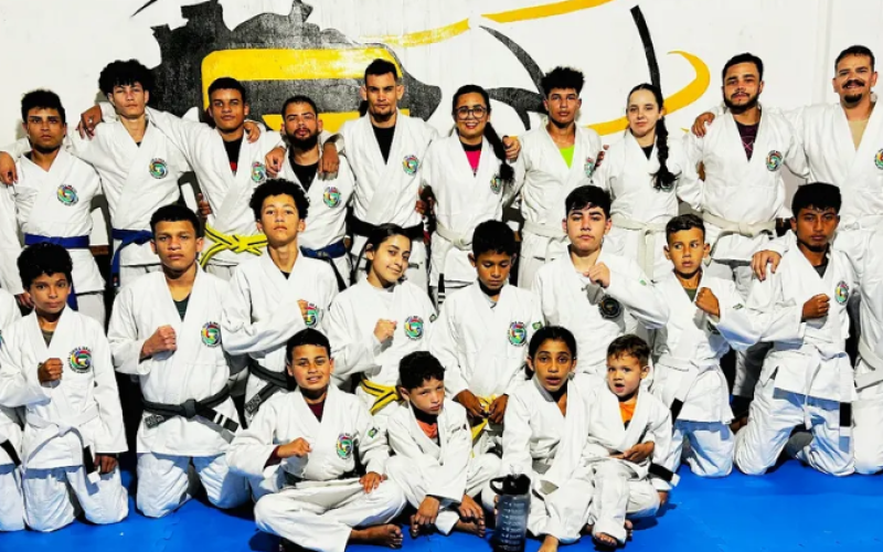Projeto Gaditas Montadas recebe doações dos Emirados Árabes e fortalece ações sociais através do jiu-jitsu
