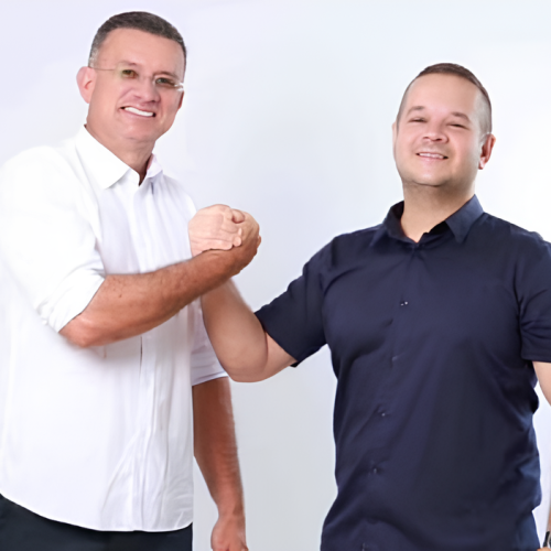 Deputado Sargento Neto comemora posse do irmão como vereador em Campina Grande