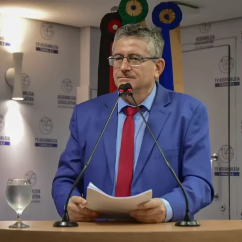 ALPB aprova Medalha Augusto dos Anjos para o poeta Zé de Cazuza por iniciativa de Dr. Romualdo