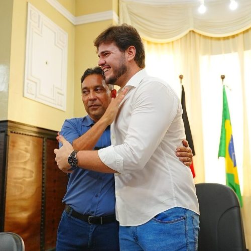 EM CAMPINA GRANDE: Bruno Cunha Lima e Fábio Ramalho: a cadeira vazia que ameaça o futuro do governo