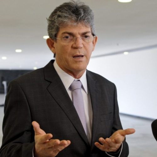 Ricardo Coutinho ressurge como uma “fênix” política e desponta entre os candidatos às 12 vagas da Câmara Federal pela Paraíba