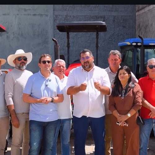 Em João Pessoa, Gervásio Maia entrega três tratores destinados a Santa Cecília – PB e reforça compromisso com o desenvolvimento da cidade.
