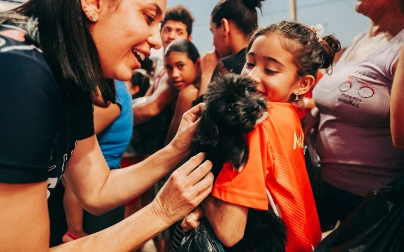 Denise Ribeiro fortalece ação social com o Sopão Solidário em Renascença e se apresenta como voz do povo na Assembleia