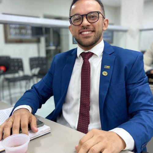 Em Serra Branca: Talles de Macêdo denuncia impacto de atrasos da Prefeitura na agricultura familiar e no comércio