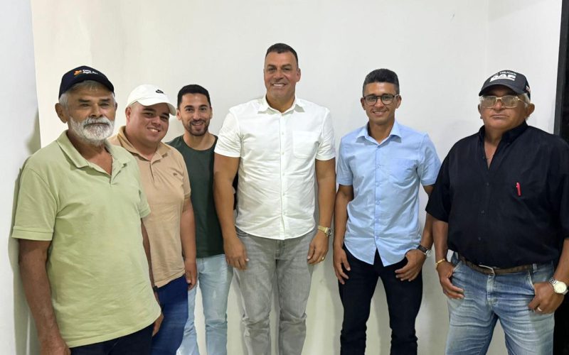 Em São Sebastião de Lagoa de Roça: Grupo político liderado pelo jovem Pacheco, fecha apoio à pré-candidata estadual Denise Ribeiro