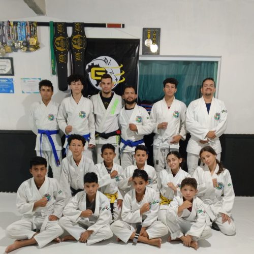 Projeto Gaditas Montadas brilha no Open Areial Jiu-Jitsu e conquista 24 medalhas