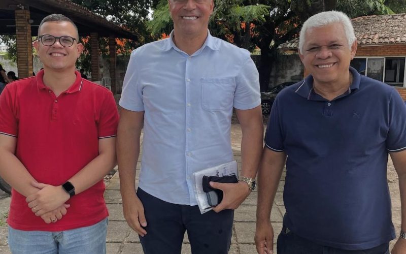 Pré-candidatura de Denise Ribeiro ganha reforço com apoio de suplente e ex-vereador de João Pessoa