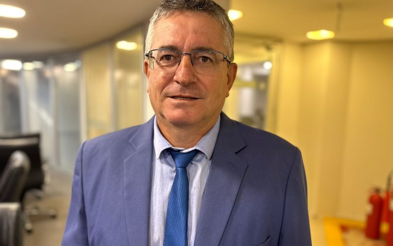 Dr. Romualdo intensifica atuação política na Paraíba de olho na reeleição em 2026