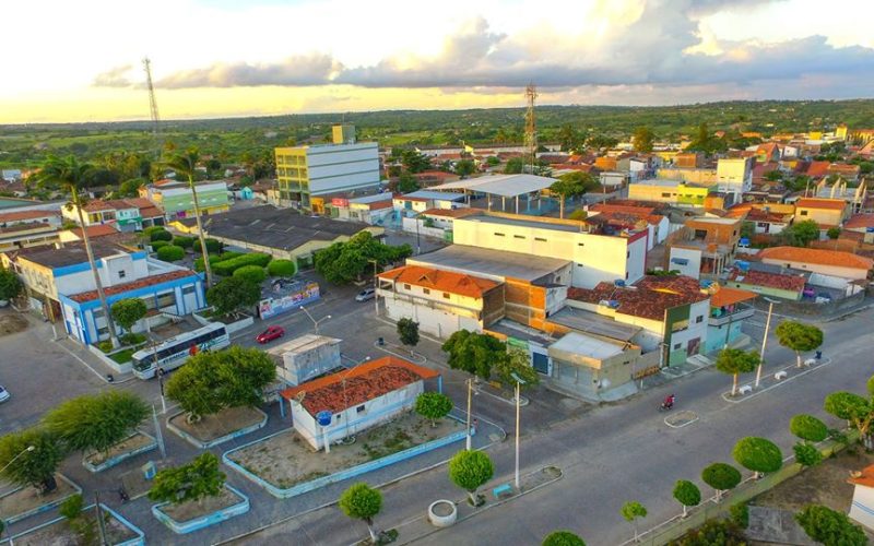 Puxinanã entra no centro da polêmica sobre excesso de servidores temporários na Paraíba