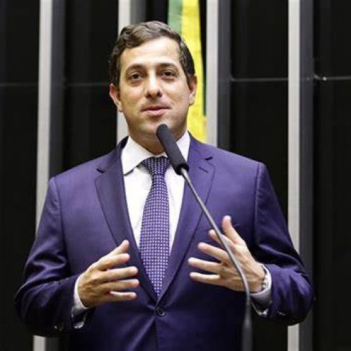 Gervásio Maia deve enfrentar obstáculos em 2026