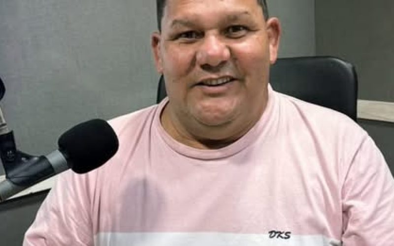 “Parece que essa administração vai ser como limão: tem que espremer pra dar um suco de verdade”, diz vereador em meio a críticas à gestão de Esperança
